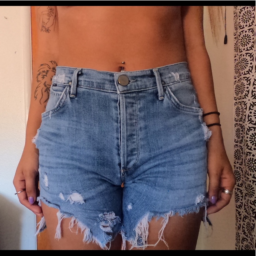 GOLDSIGN SHORTS